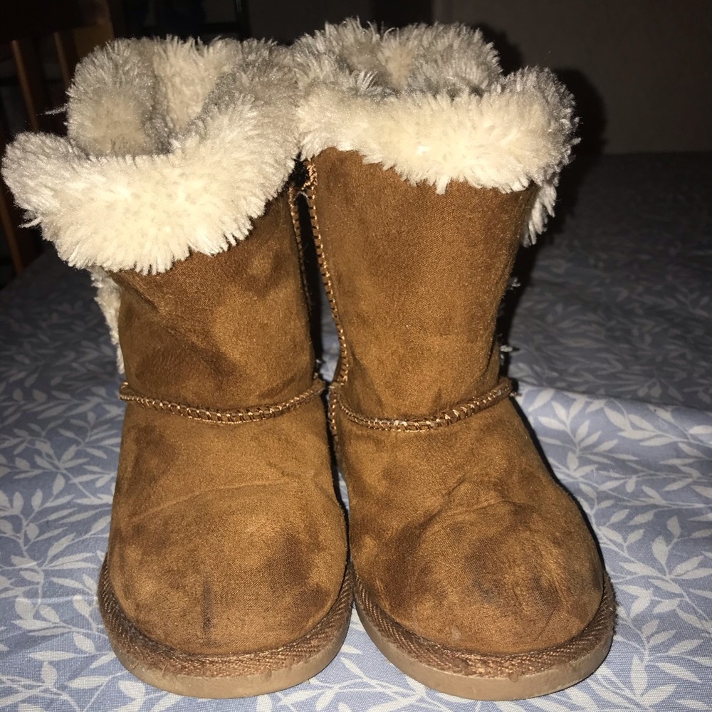 Kids ugg style boots